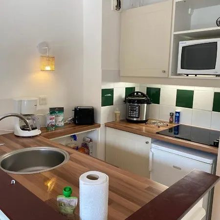 3 Pieces, 6 Perso Avec Piscine Chauffee En Saison Domaine Du Golf De Pinsolle *